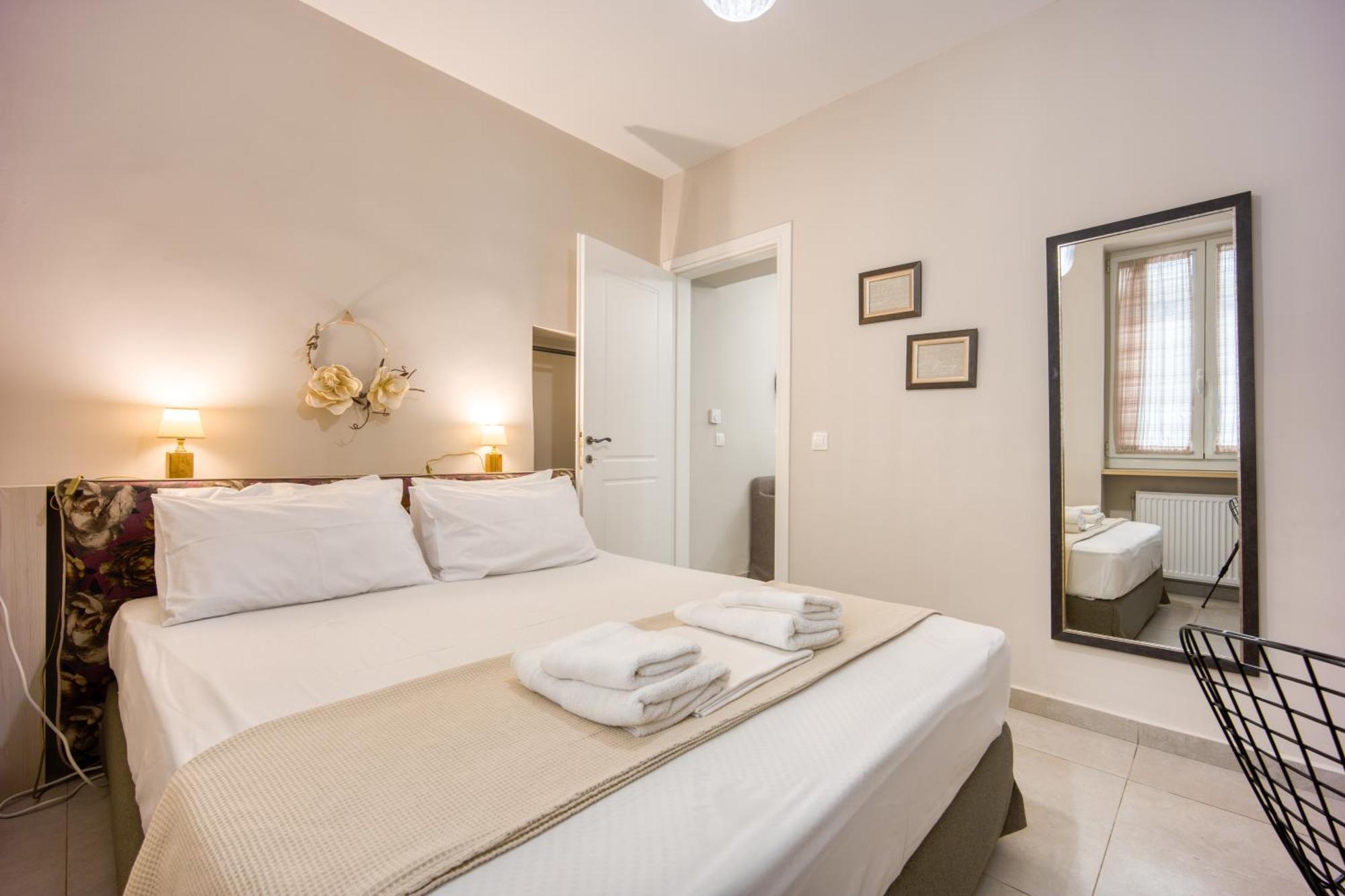 Pagrati/Hilton Area, Bentzi Apartment Athena Bagian luar foto